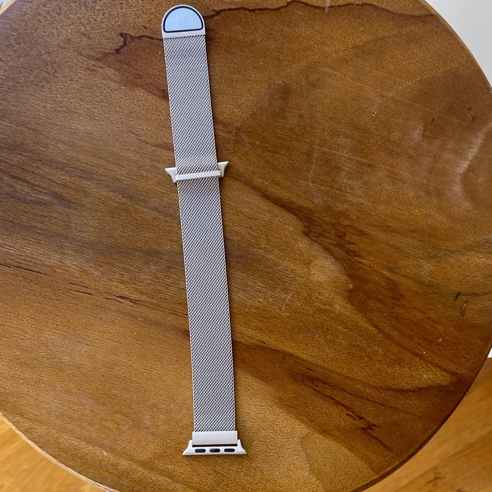 NEW Silver Mesh Stainless Steel Apple Watch Band